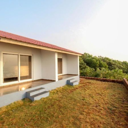 Sea King Beach Resort Ganpatipule Dış mekan fotoğraf