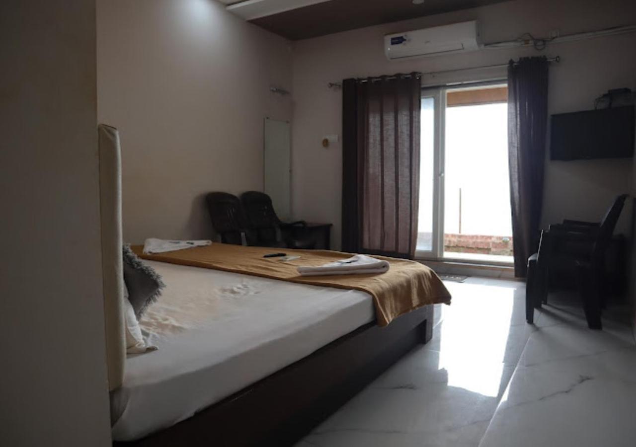 Sea King Beach Resort Ganpatipule Dış mekan fotoğraf